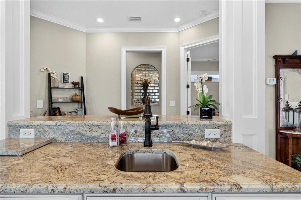 待售: $859,000 (3 贝兹, 3 浴室, 1681 平方英尺)