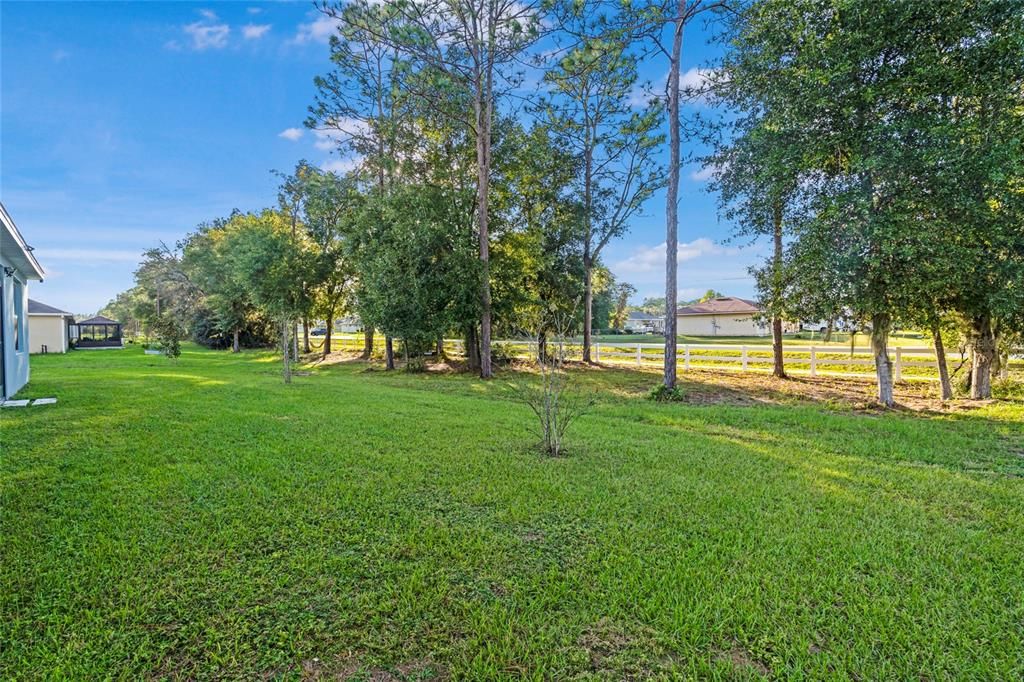 For Sale: $344,900 (4 beds, 2 baths, 2326 Square Feet)