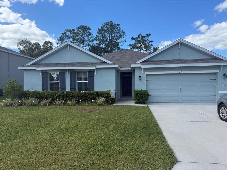 For Sale: $344,900 (4 beds, 2 baths, 2326 Square Feet)