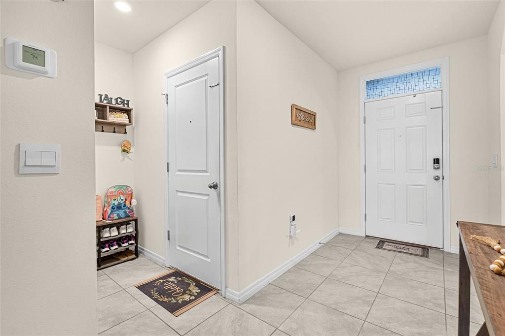 For Sale: $344,900 (4 beds, 2 baths, 2326 Square Feet)