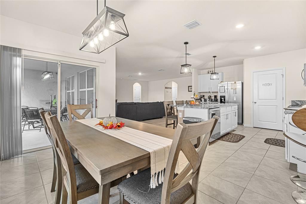 For Sale: $344,900 (4 beds, 2 baths, 2326 Square Feet)