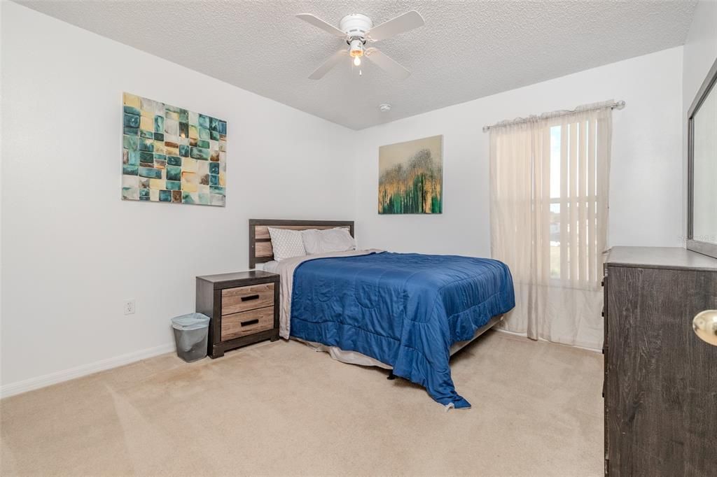 For Sale: $499,000 (6 beds, 3 baths, 2679 Square Feet)