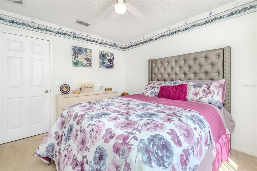 For Sale: $499,000 (6 beds, 3 baths, 2679 Square Feet)