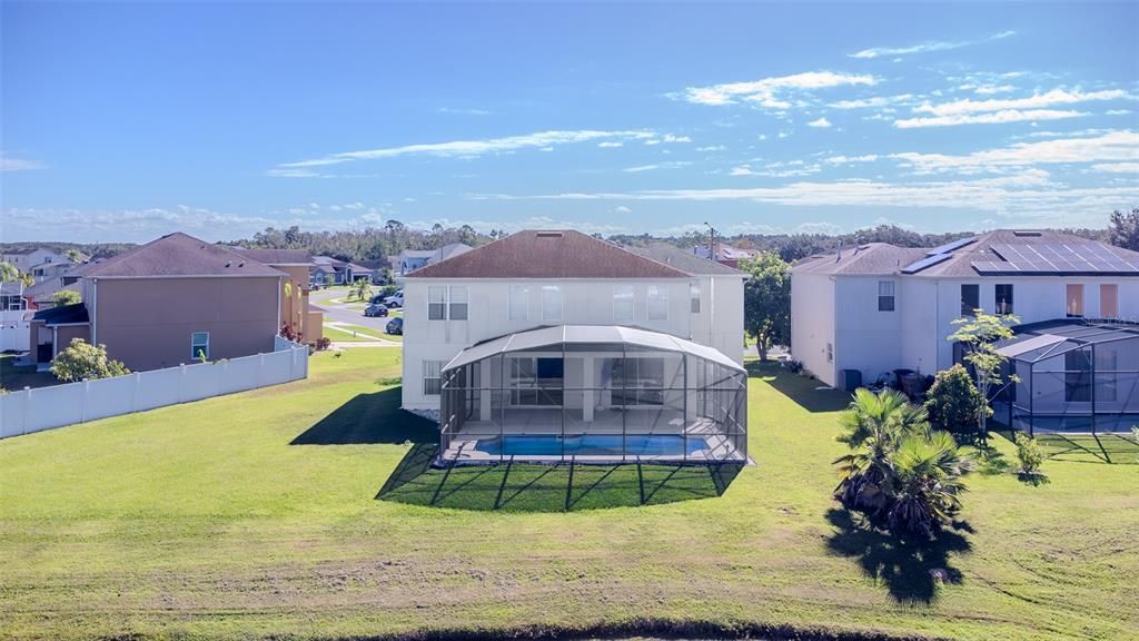 For Sale: $499,000 (6 beds, 3 baths, 2679 Square Feet)