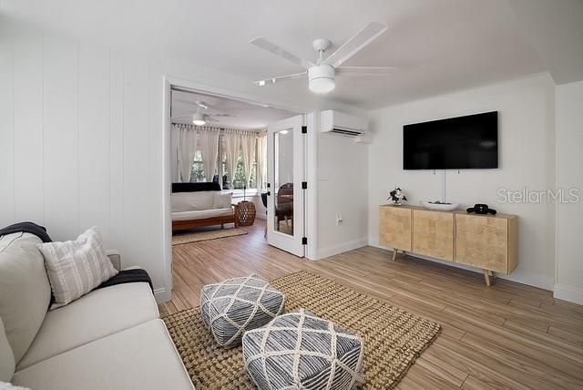 En Venta: $395,000 (3 camas, 1 baños, 600 Pies cuadrados)