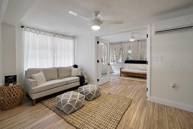 En Venta: $395,000 (3 camas, 1 baños, 600 Pies cuadrados)