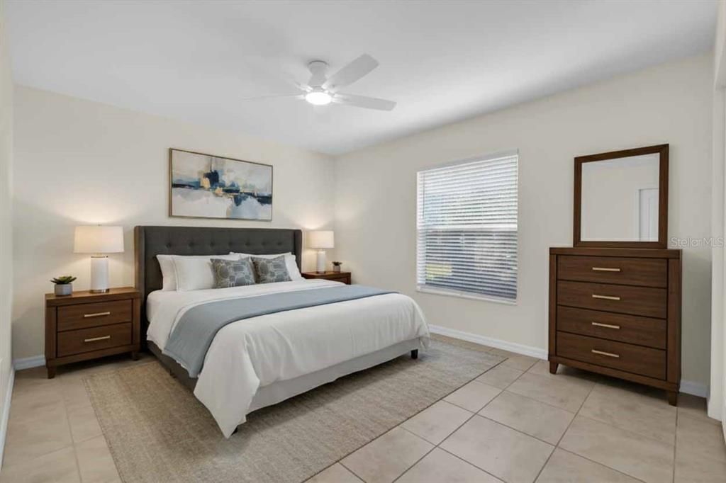 Active With Contract: $397,500 (3 beds, 2 baths, 1832 Square Feet)