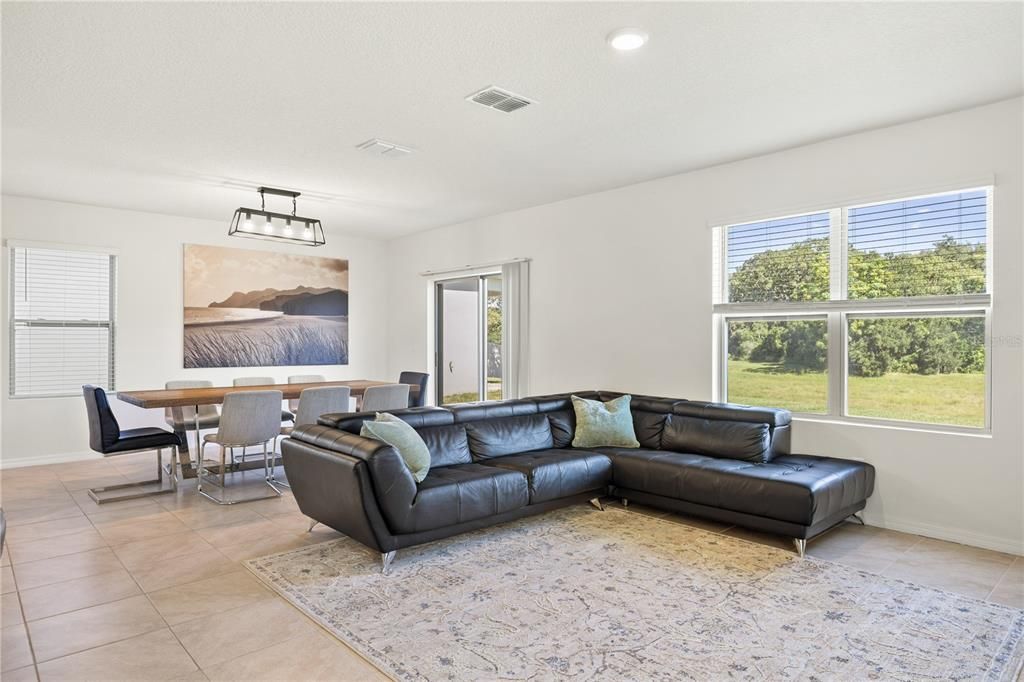 For Sale: $499,000 (4 beds, 2 baths, 2260 Square Feet)