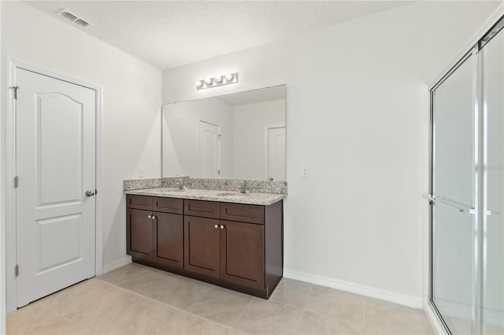 For Sale: $499,000 (4 beds, 2 baths, 2260 Square Feet)