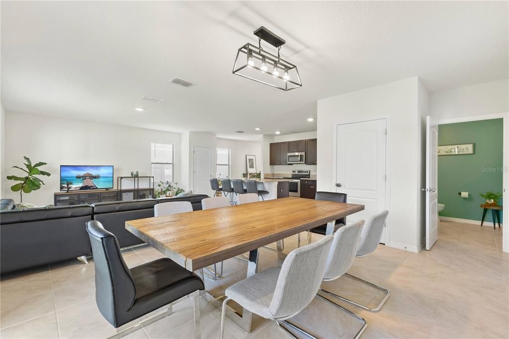 For Sale: $499,000 (4 beds, 2 baths, 2260 Square Feet)