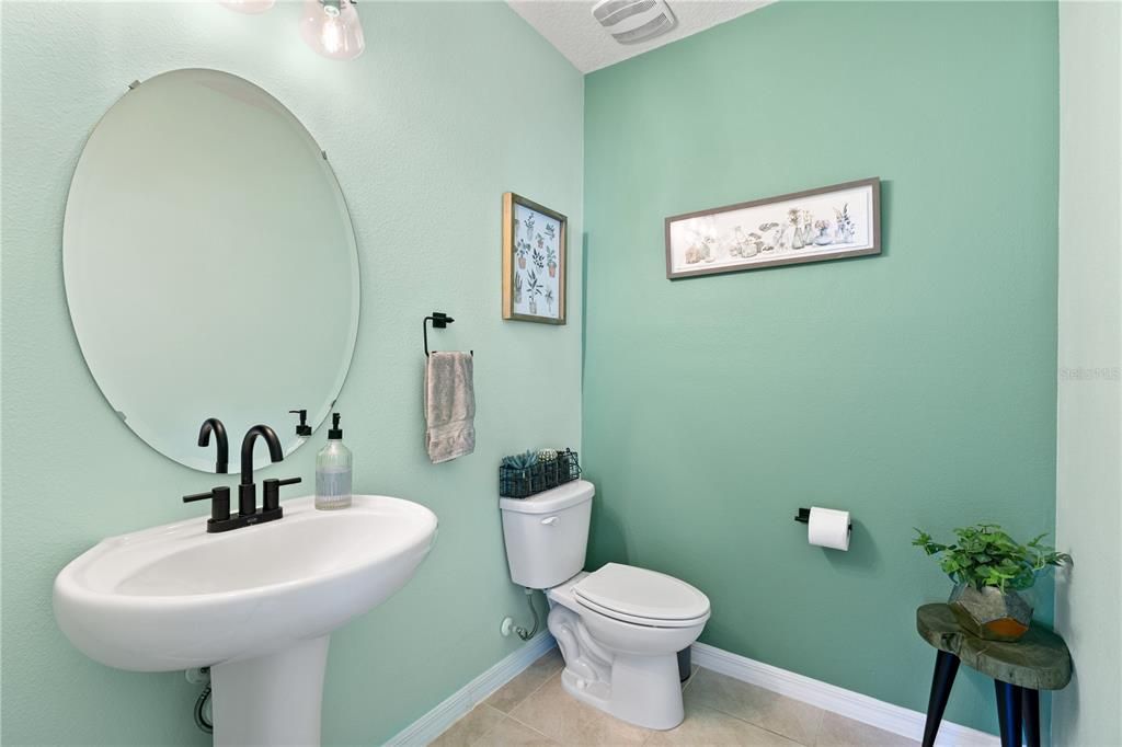 For Sale: $499,000 (4 beds, 2 baths, 2260 Square Feet)