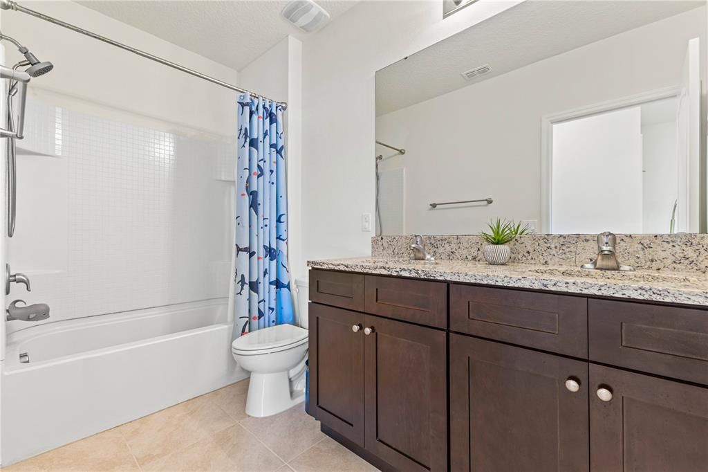 For Sale: $499,000 (4 beds, 2 baths, 2260 Square Feet)