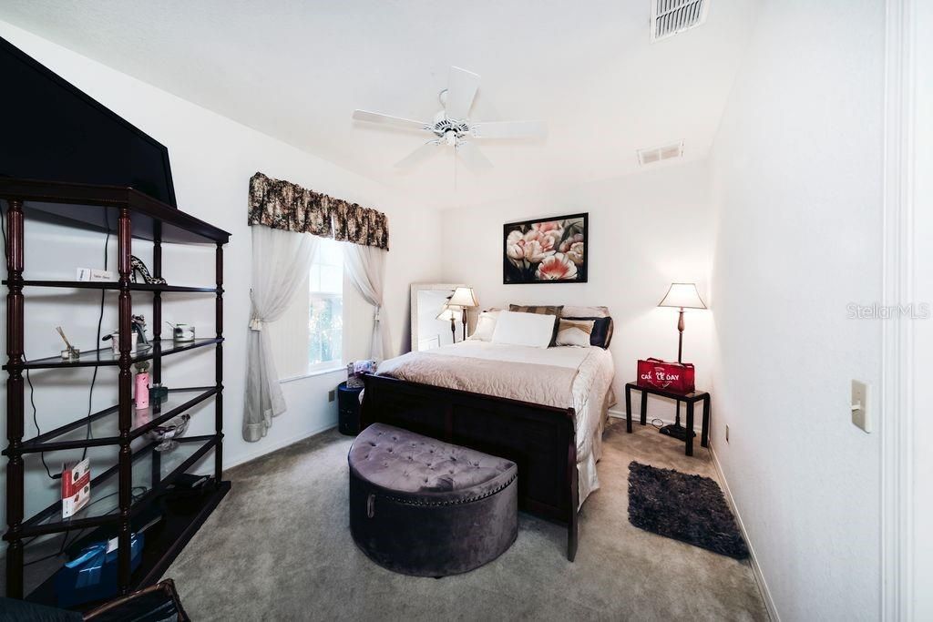 For Sale: $450,000 (3 beds, 2 baths, 2049 Square Feet)