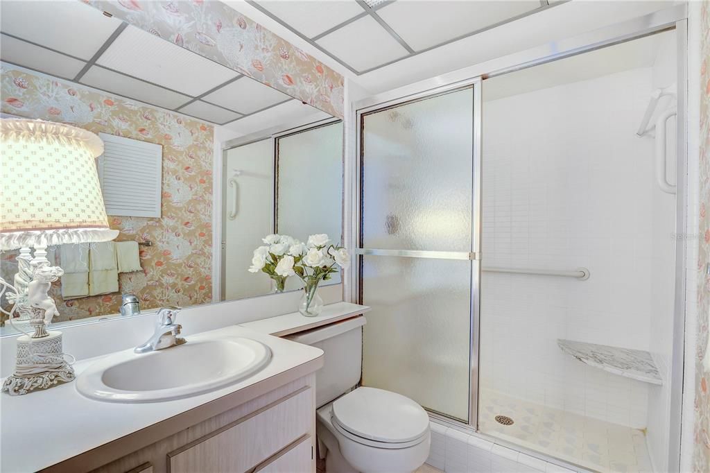 For Sale: $649,000 (2 beds, 2 baths, 1177 Square Feet)