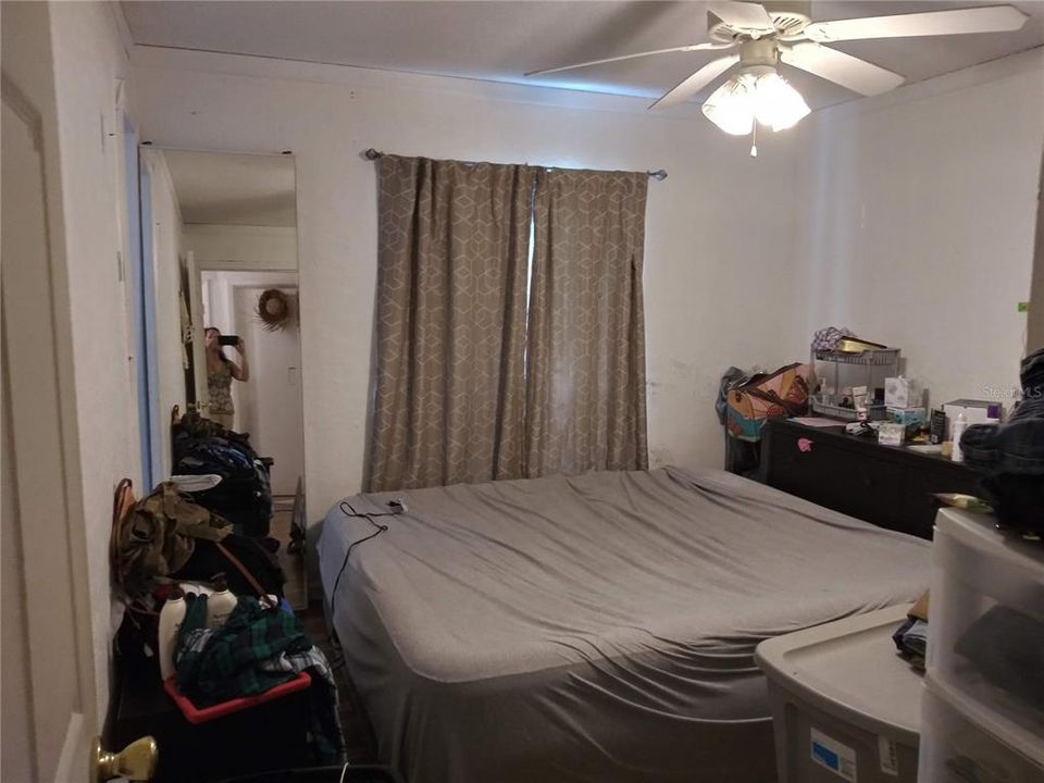 Active With Contract: $285,000 (3 beds, 2 baths, 1000 Square Feet)