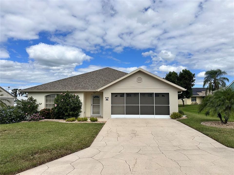 Vendido Recientemente: $244,000 (2 camas, 2 baños, 1496 Pies cuadrados)