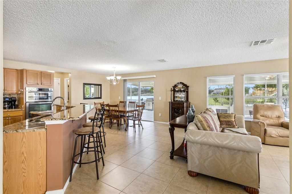 Active With Contract: $390,000 (4 beds, 2 baths, 2620 Square Feet)