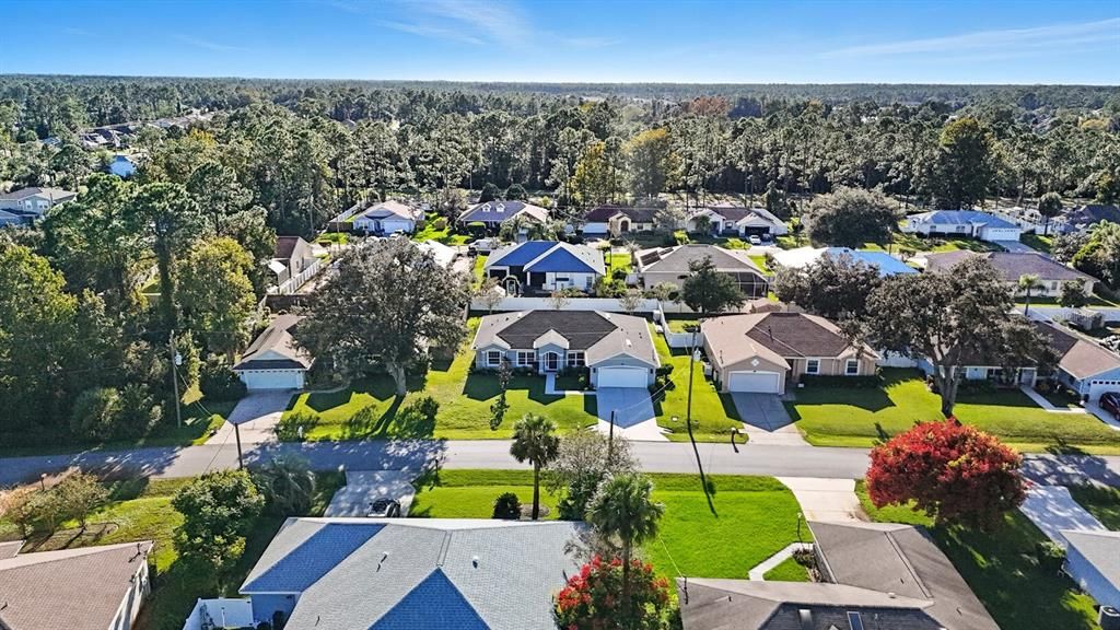 Activo con contrato: $439,000 (3 camas, 2 baños, 2208 Pies cuadrados)