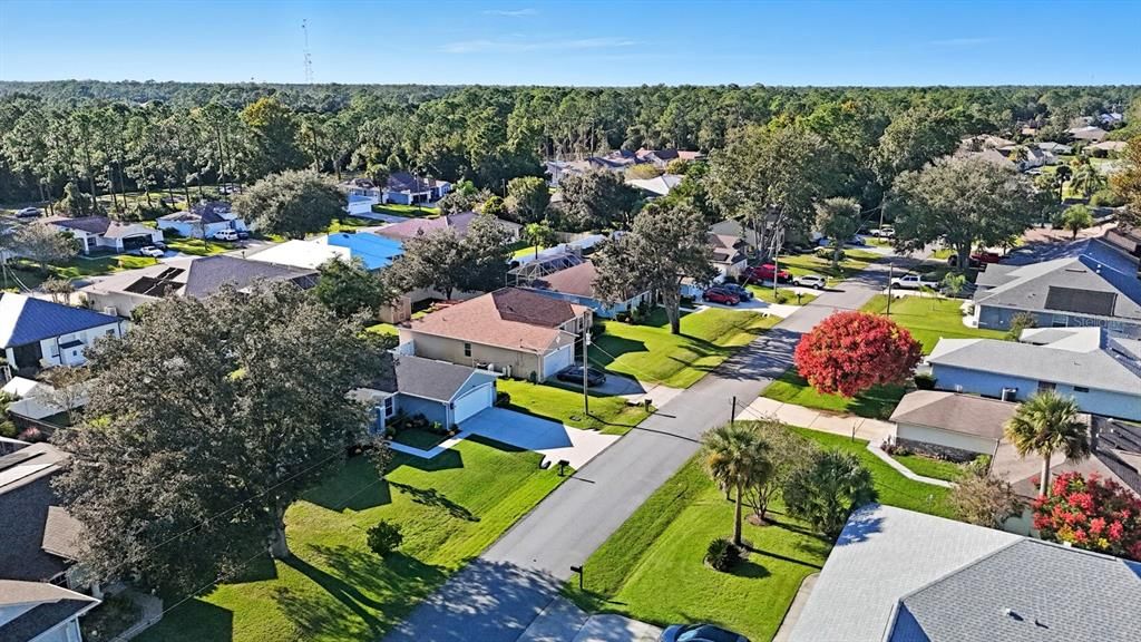 Activo con contrato: $439,000 (3 camas, 2 baños, 2208 Pies cuadrados)