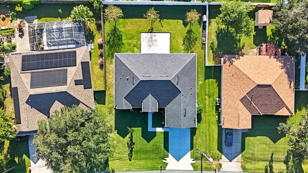 Activo con contrato: $439,000 (3 camas, 2 baños, 2208 Pies cuadrados)