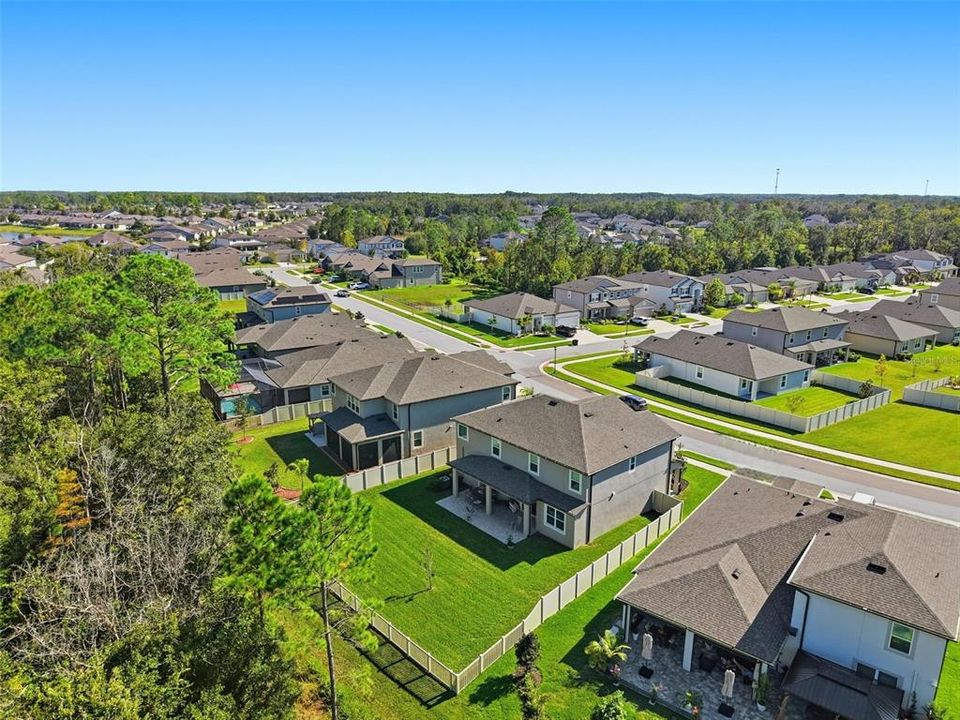 На продажу: $635,000 (4 спален, 2 ванн, 3292 Квадратных фут)