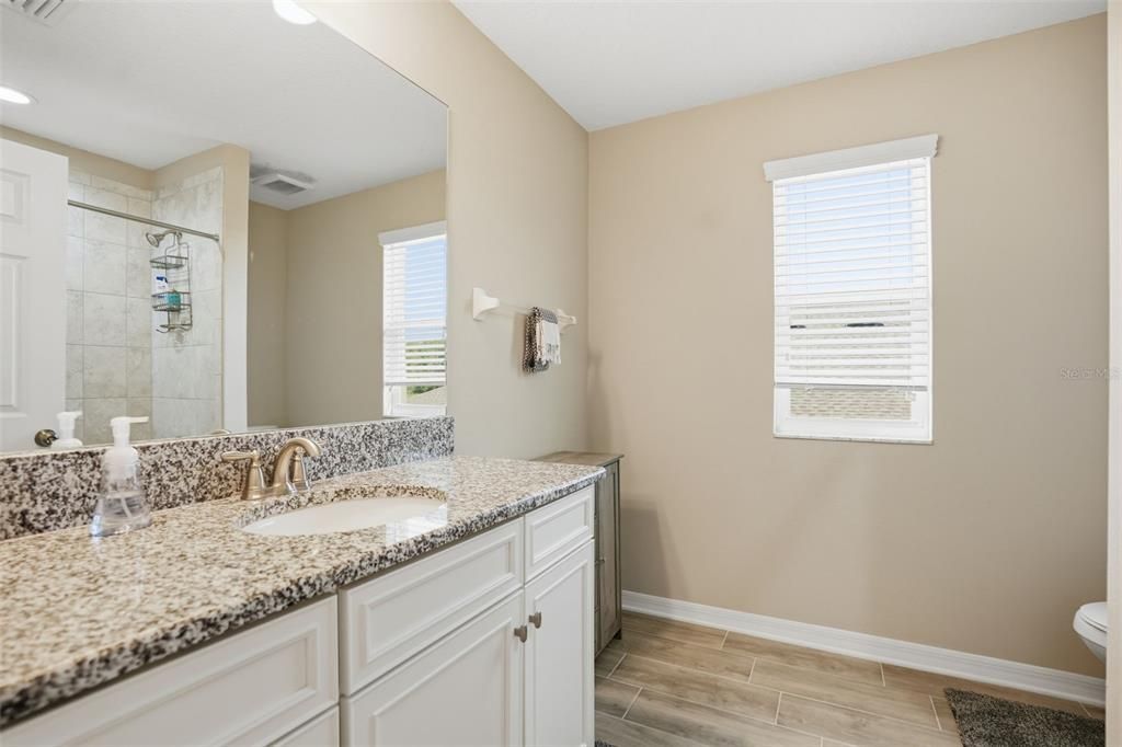 На продажу: $635,000 (4 спален, 2 ванн, 3292 Квадратных фут)