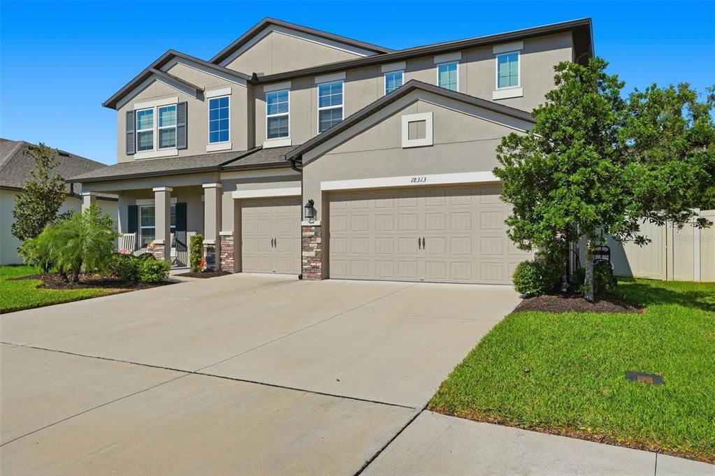 На продажу: $635,000 (4 спален, 2 ванн, 3292 Квадратных фут)