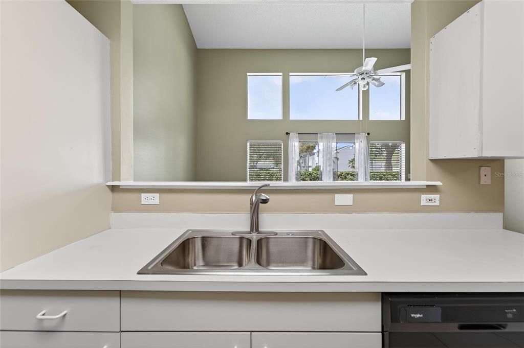 En Renta: $2,400 (2 camas, 2 baños, 1590 Pies cuadrados)