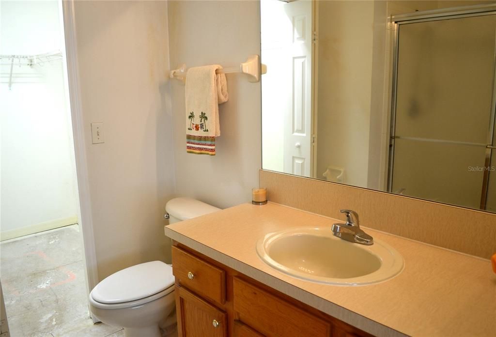 En Venta: $345,000 (2 camas, 2 baños, 1332 Pies cuadrados)