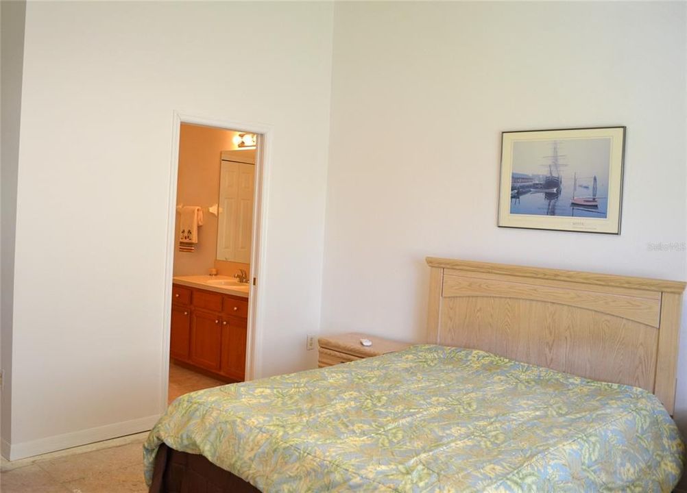 En Venta: $345,000 (2 camas, 2 baños, 1332 Pies cuadrados)