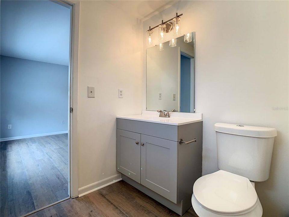 For Sale: $519,990 (4 beds, 2 baths, 1964 Square Feet)