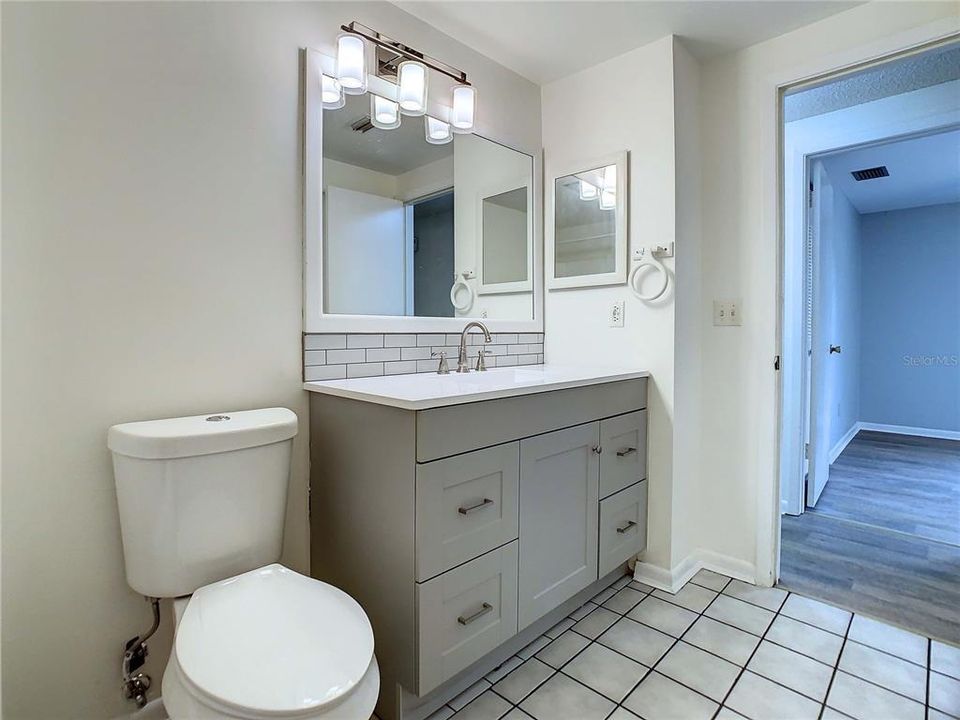 For Sale: $519,990 (4 beds, 2 baths, 1964 Square Feet)