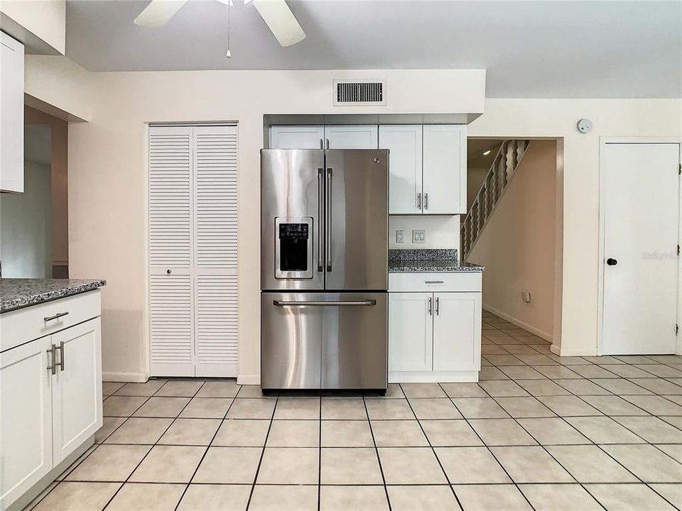 For Sale: $519,990 (4 beds, 2 baths, 1964 Square Feet)