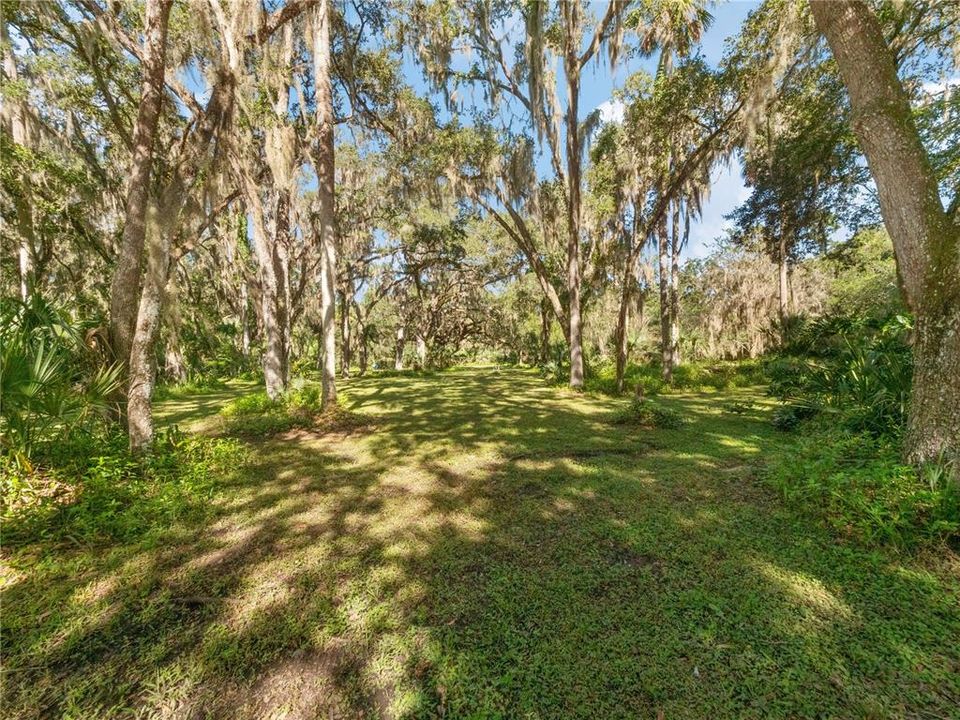 На продажу: $500,000 (4 спален, 2 ванн, 1811 Квадратных фут)