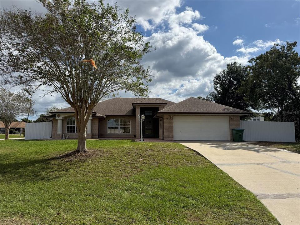 Recently Rented: $2,275 (4 beds, 3 baths, 2122 Square Feet)