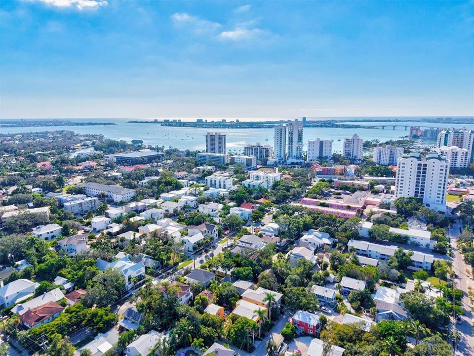 For Sale: $2,400,000 (4 beds, 3 baths, 2919 Square Feet)