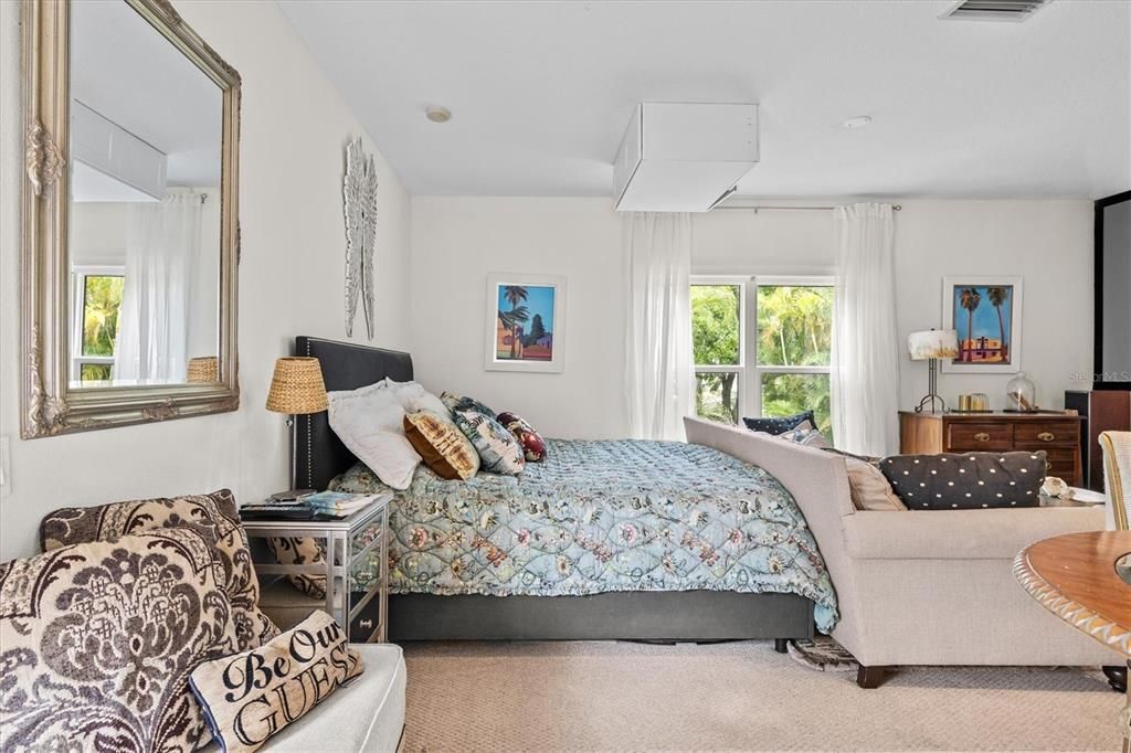 For Sale: $2,400,000 (4 beds, 3 baths, 2919 Square Feet)