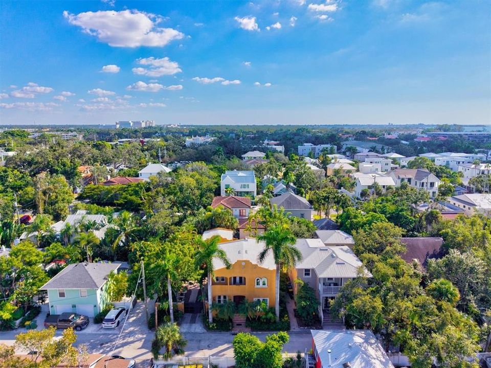 For Sale: $2,400,000 (4 beds, 3 baths, 2919 Square Feet)