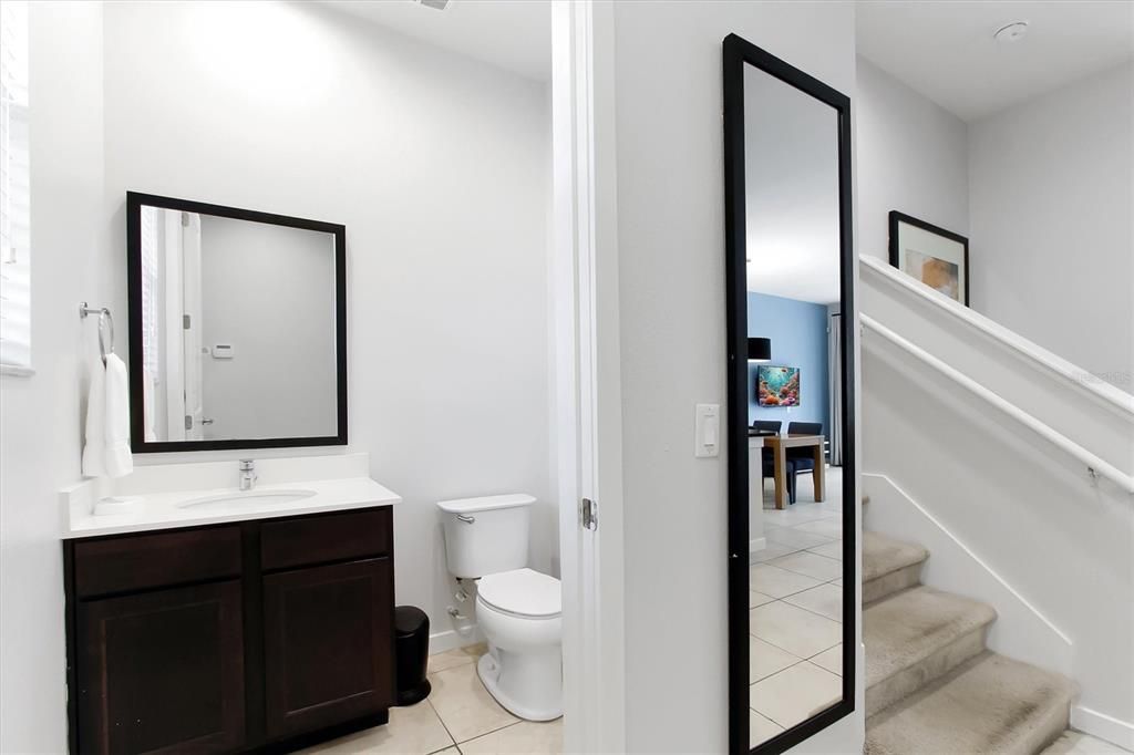 For Sale: $289,000 (2 beds, 2 baths, 1350 Square Feet)