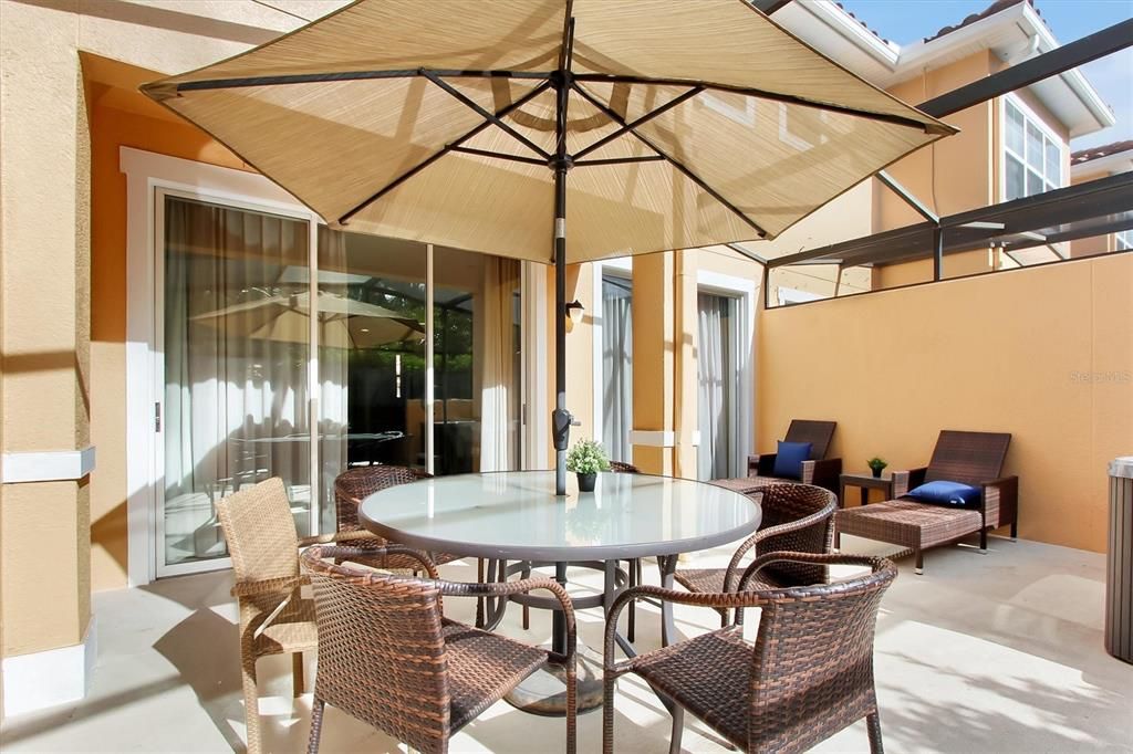 For Sale: $289,000 (2 beds, 2 baths, 1350 Square Feet)