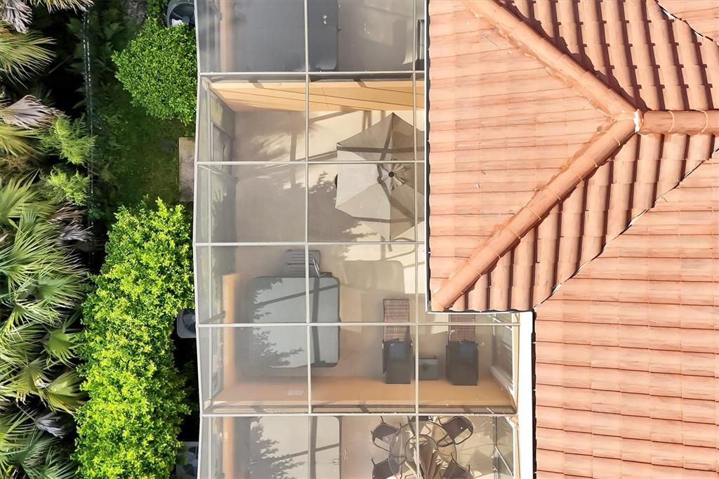 For Sale: $289,000 (2 beds, 2 baths, 1350 Square Feet)