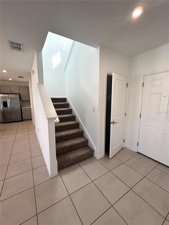 出租: $2,700 (5 贝兹, 3 浴室, 2328 平方英尺)