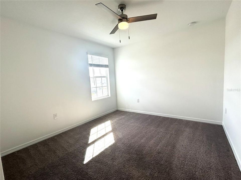 出租: $2,700 (5 贝兹, 3 浴室, 2328 平方英尺)