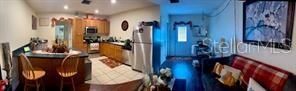 For Rent: $1,395 (2 beds, 1 baths, 900 Square Feet)