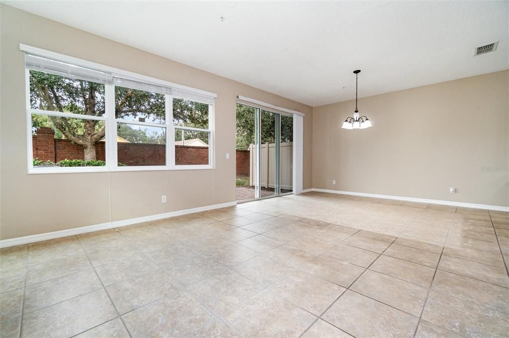 For Sale: $335,000 (3 beds, 2 baths, 1863 Square Feet)