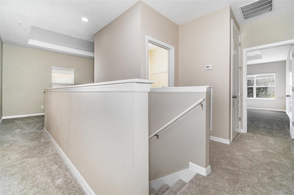 For Sale: $335,000 (3 beds, 2 baths, 1863 Square Feet)