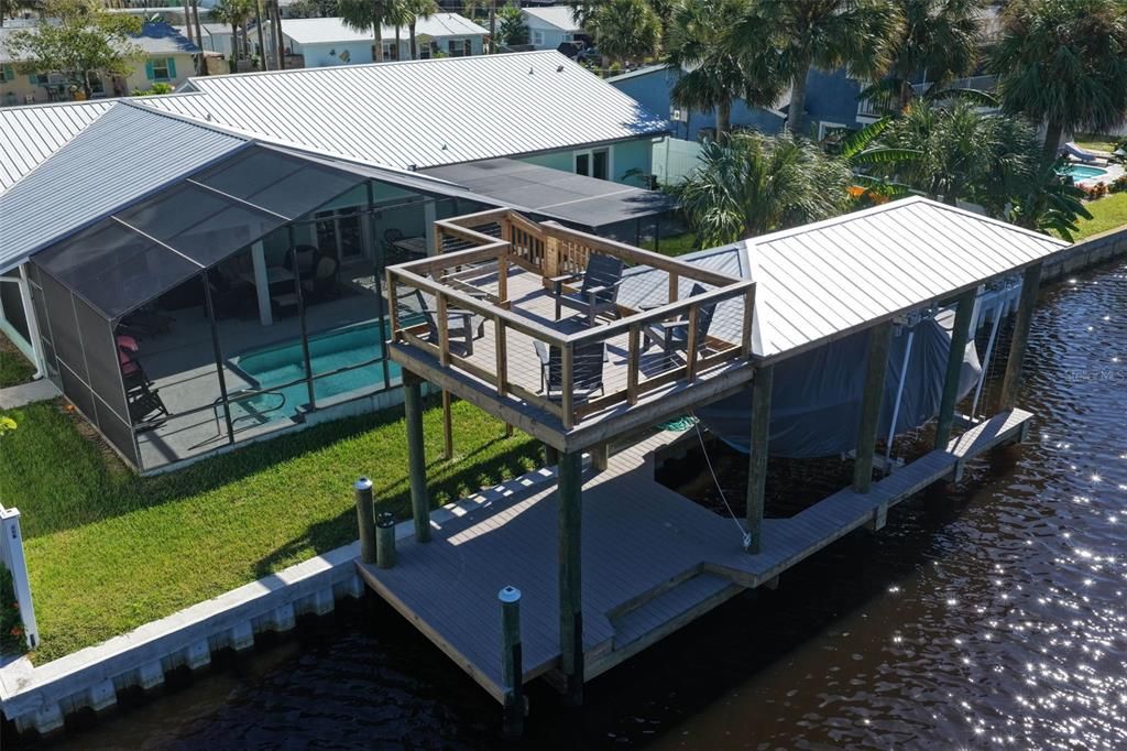 合同活跃: $875,000 (4 贝兹, 2 浴室, 1560 平方英尺)