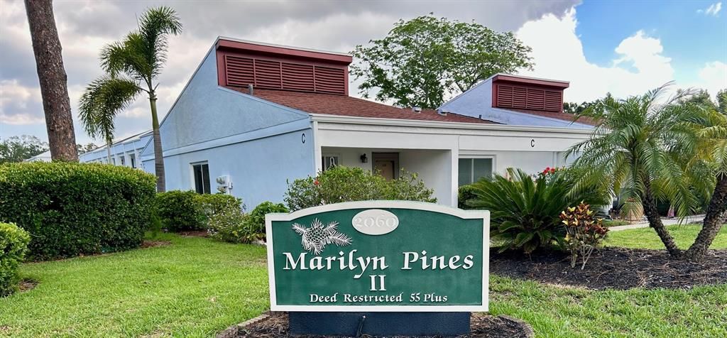 Active With Contract: $159,900 (2 beds, 2 baths, 1040 Square Feet)