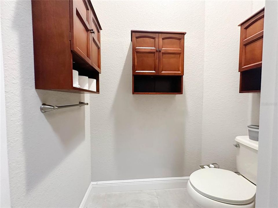 На продажу: $529,000 (2 спален, 2 ванн, 1704 Квадратных фут)