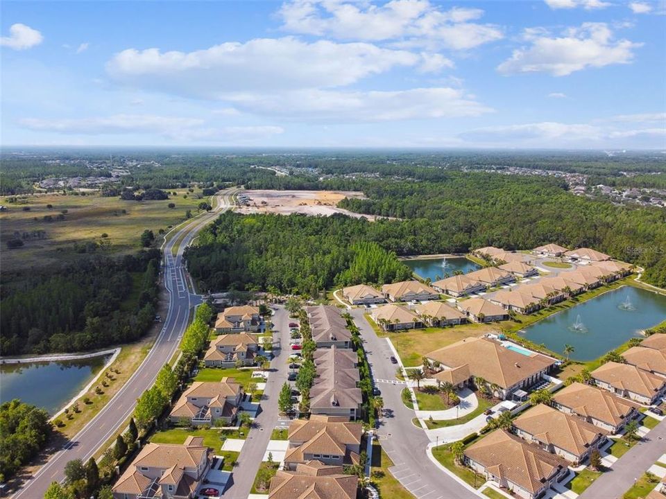 На продажу: $529,000 (2 спален, 2 ванн, 1704 Квадратных фут)